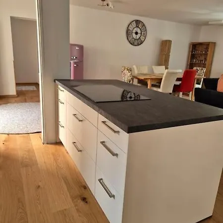 Ferienwohnung Jelen 科尔伯莫尔