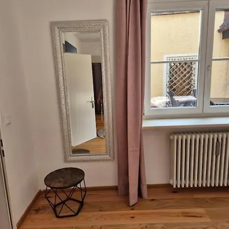 Ferienwohnung Jelen 科尔伯莫尔