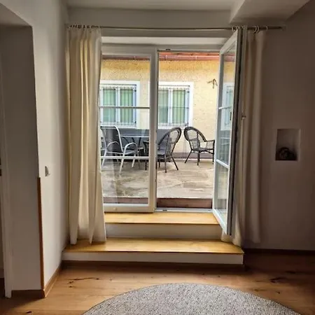 Ferienwohnung Jelen * 科尔伯莫尔